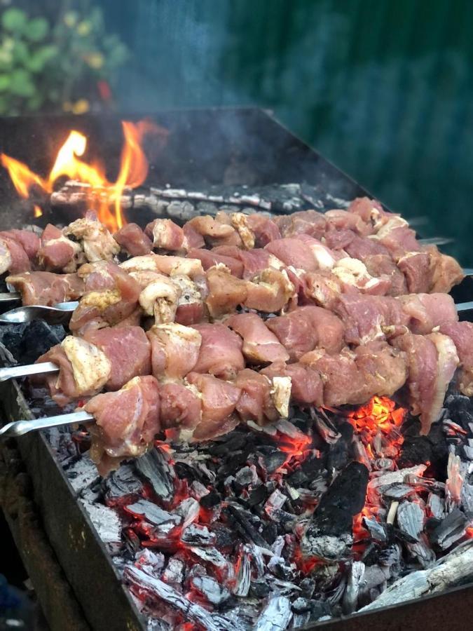 Уютный Дворик 苏呼米 外观 照片